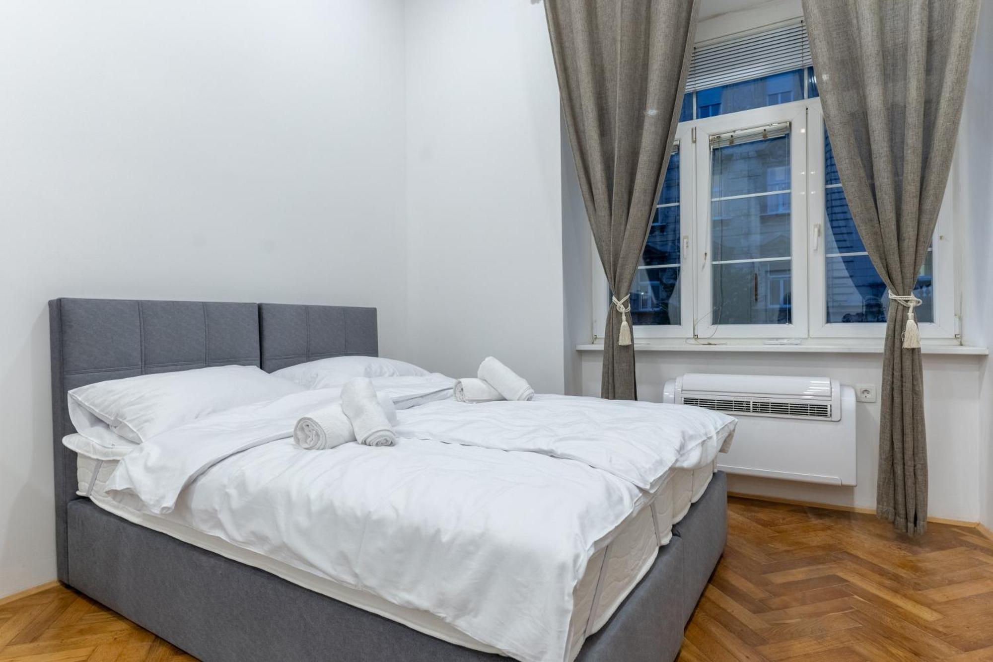 Sofija Apartment *